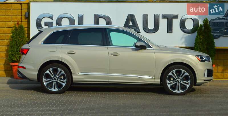 Внедорожник / Кроссовер Audi Q7 2021 в Одессе