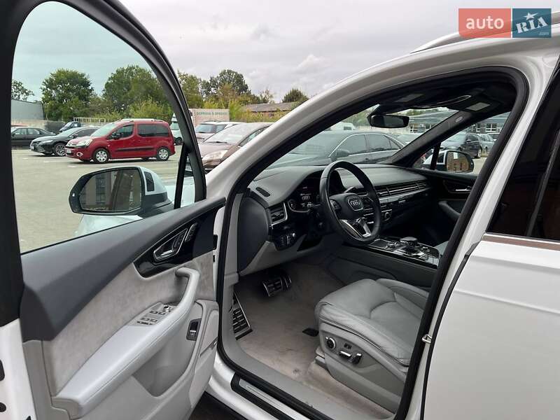 Внедорожник / Кроссовер Audi Q7 2017 в Киеве фото 36 Внедорожник / Кроссовер Audi Q7 2017 в Киеве