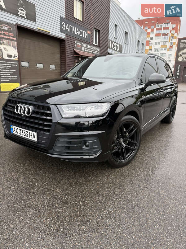 Позашляховик / Кросовер Audi Q7 2017 в Харкові