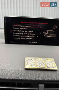 Позашляховик / Кросовер Audi Q7 2017 в 