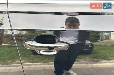 Позашляховик / Кросовер Audi Q7 2017 в 