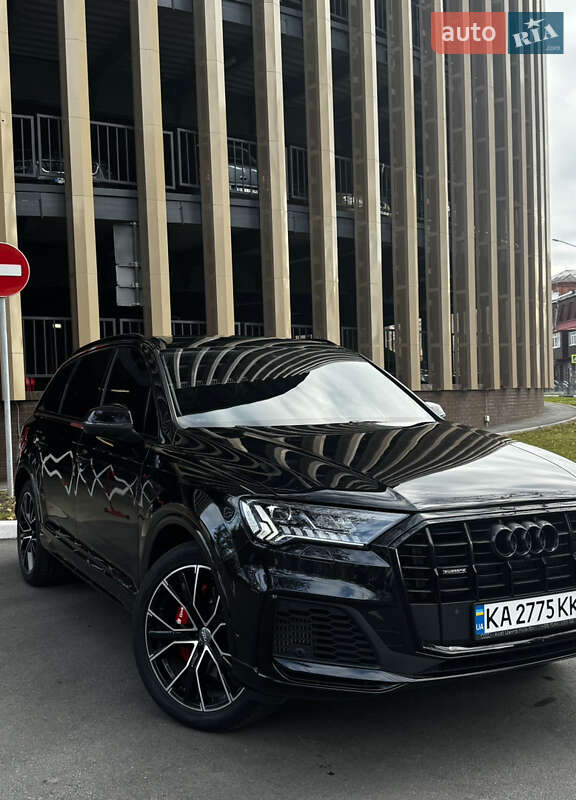 Позашляховик / Кросовер Audi Q7 2020 в Києві фото 4 Позашляховик / Кросовер Audi Q7 2020 в Києві