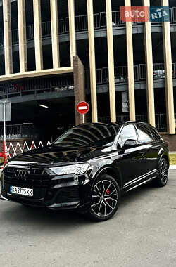 Внедорожник / Кроссовер Audi Q7 2020 в Киеве