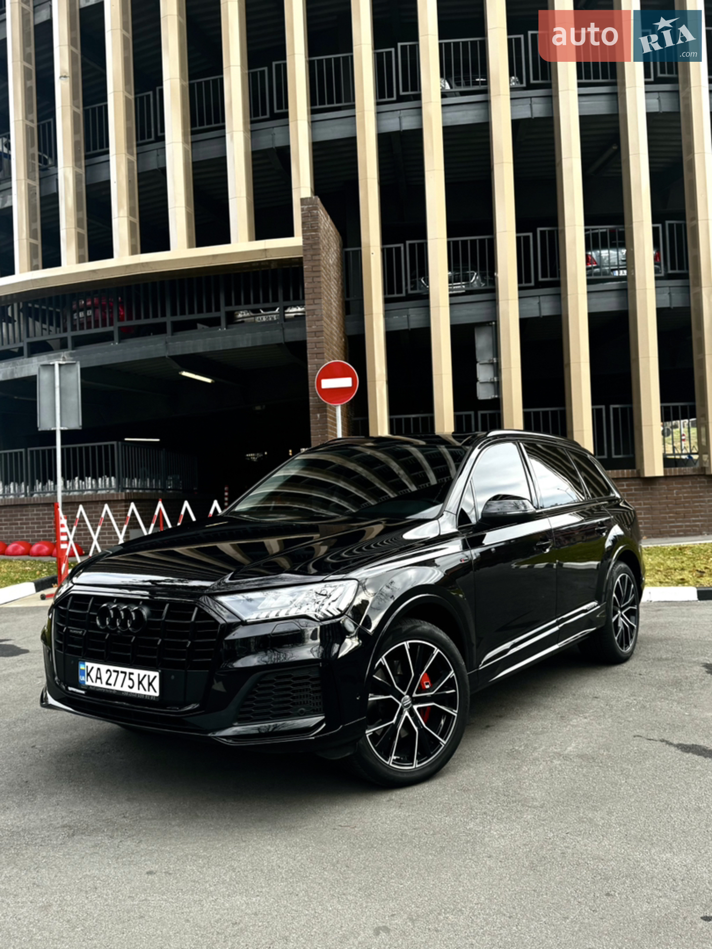 2020 Audi Q7 - фото 1