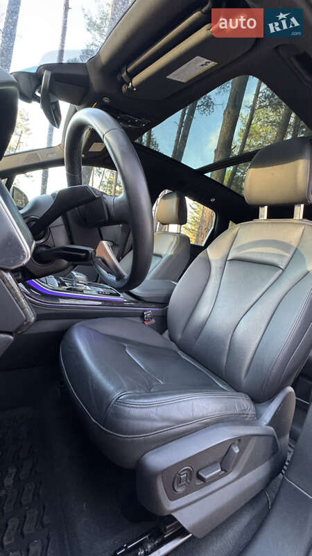 Позашляховик / Кросовер Audi Q7 2021 в Харкові