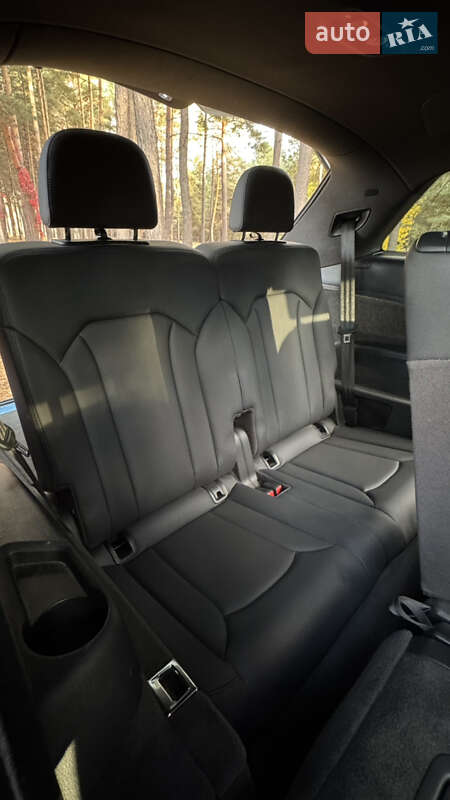 Позашляховик / Кросовер Audi Q7 2021 в Харкові