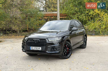 Внедорожник / Кроссовер Audi Q7 2018 в Киеве
