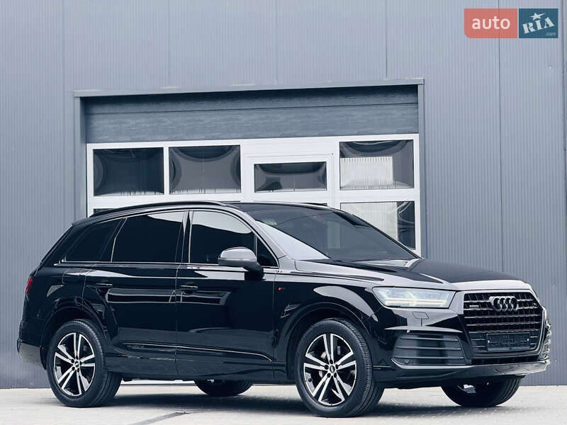 Позашляховик / Кросовер Audi Q7 2016 в Мукачевому
