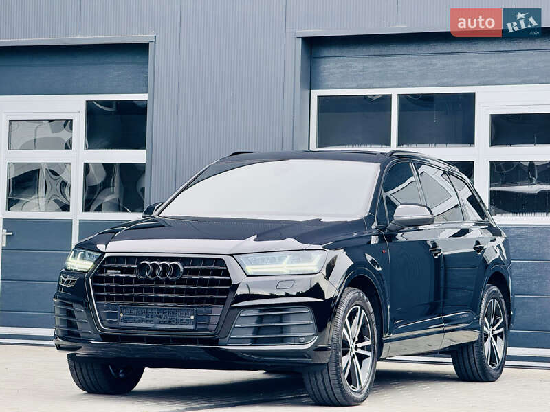 Позашляховик / Кросовер Audi Q7 2016 в Мукачевому