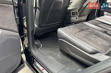 Внедорожник / Кроссовер Audi Q7 2016 в 