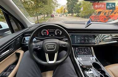 Внедорожник / Кроссовер Audi Q7 2020 в 