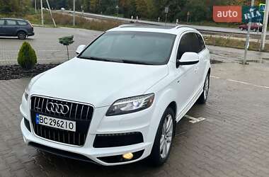 Внедорожник / Кроссовер Audi Q7 2011 в 