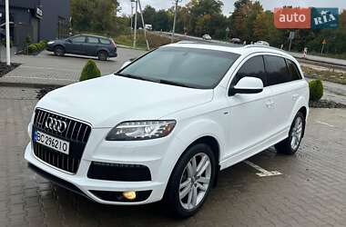 Внедорожник / Кроссовер Audi Q7 2011 в 