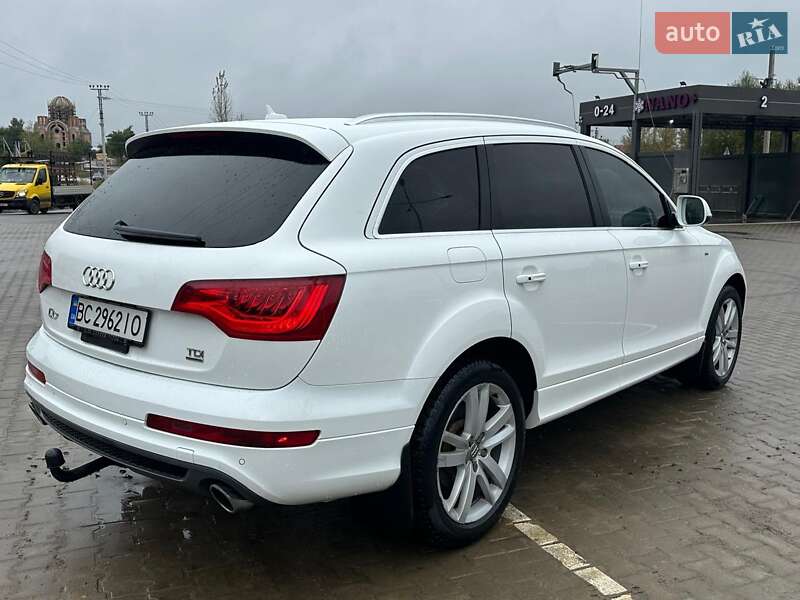 Внедорожник / Кроссовер Audi Q7 2011 в Золочеве