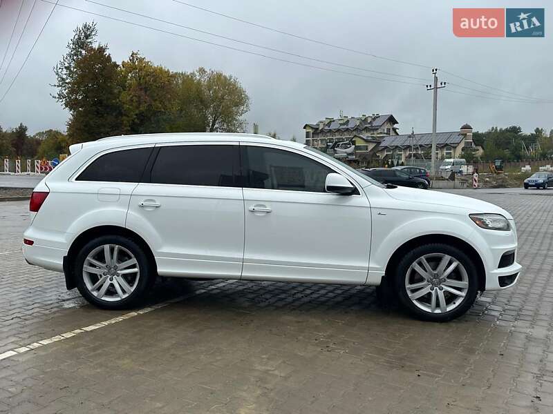 Внедорожник / Кроссовер Audi Q7 2011 в Золочеве