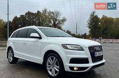Внедорожник / Кроссовер Audi Q7 2011 в 