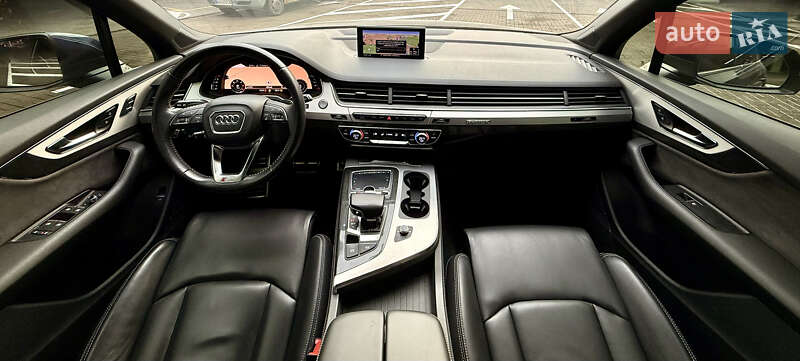 Позашляховик / Кросовер Audi Q7 2018 в Києві