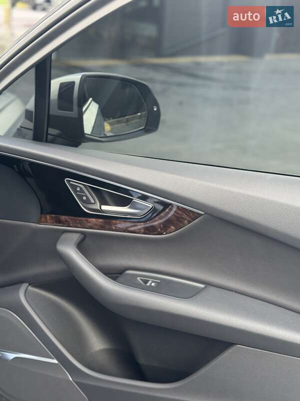 Позашляховик / Кросовер Audi Q7 2018 в Шептицькому фото 20 Позашляховик / Кросовер Audi Q7 2018 в Шептицькому