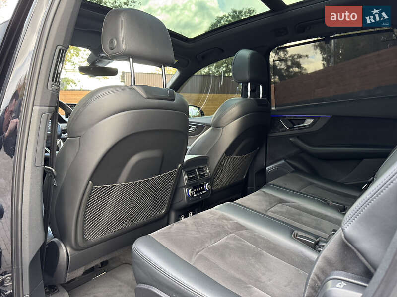 Внедорожник / Кроссовер Audi Q7 2017 в Киеве фото 59 Внедорожник / Кроссовер Audi Q7 2017 в Киеве
