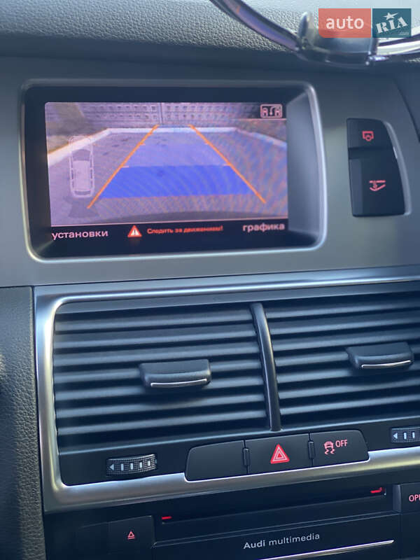 Внедорожник / Кроссовер Audi Q7 2013 в Горишних Плавнях