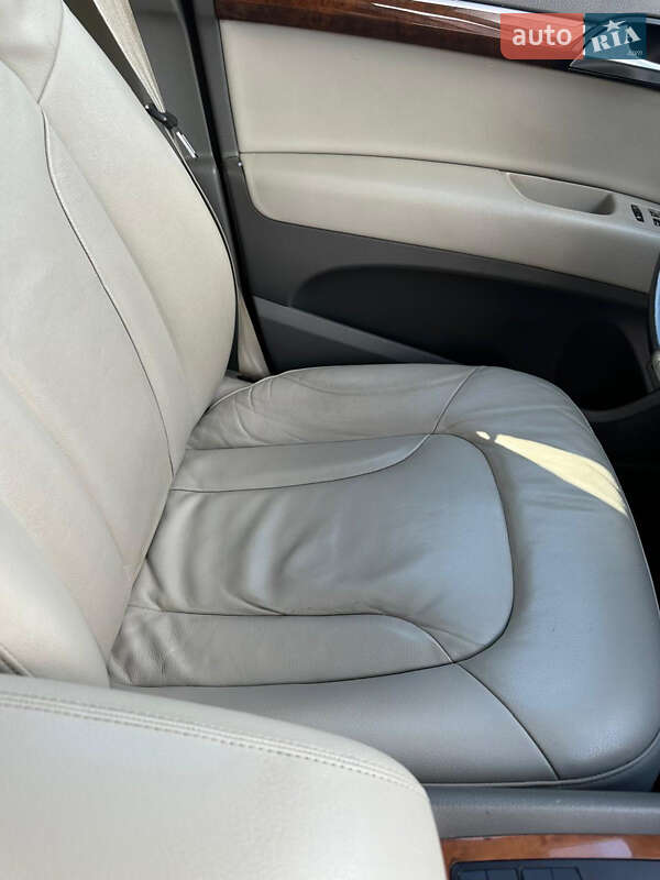 Позашляховик / Кросовер Audi Q7 2013 в Володимирі