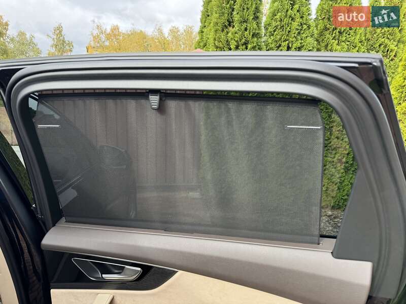 Позашляховик / Кросовер Audi Q7 2017 в Києві