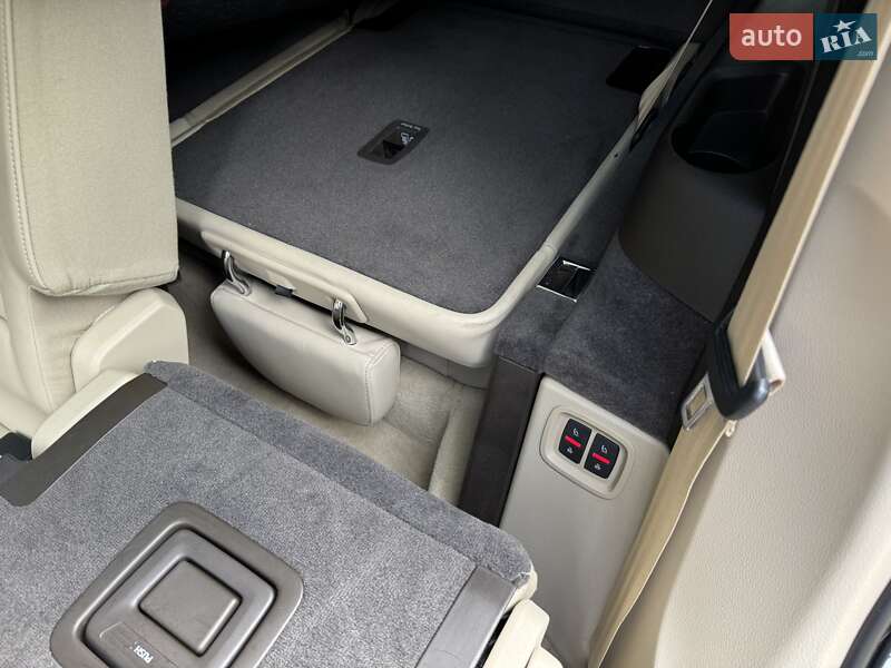 Позашляховик / Кросовер Audi Q7 2017 в Києві