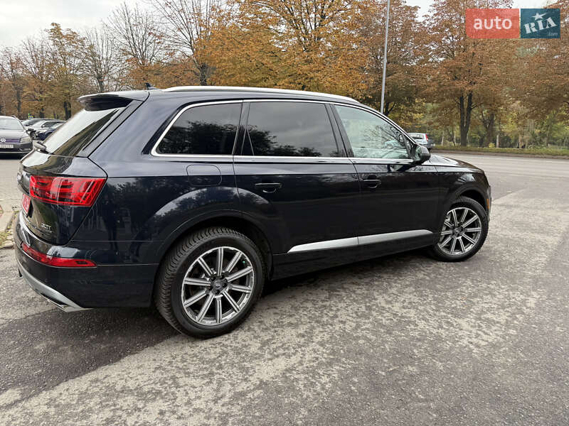 Позашляховик / Кросовер Audi Q7 2017 в Луцьку фото 5 Позашляховик / Кросовер Audi Q7 2017 в Луцьку