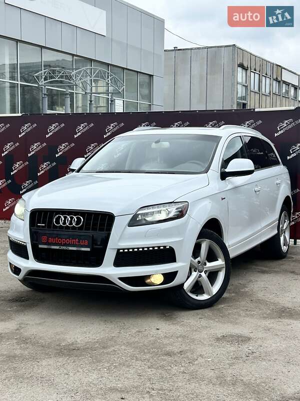 Внедорожник / Кроссовер Audi Q7 2012 в Сумах