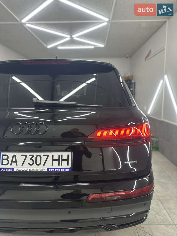 Позашляховик / Кросовер Audi Q7 2020 в Кропивницькому фото 11 Позашляховик / Кросовер Audi Q7 2020 в Кропивницькому