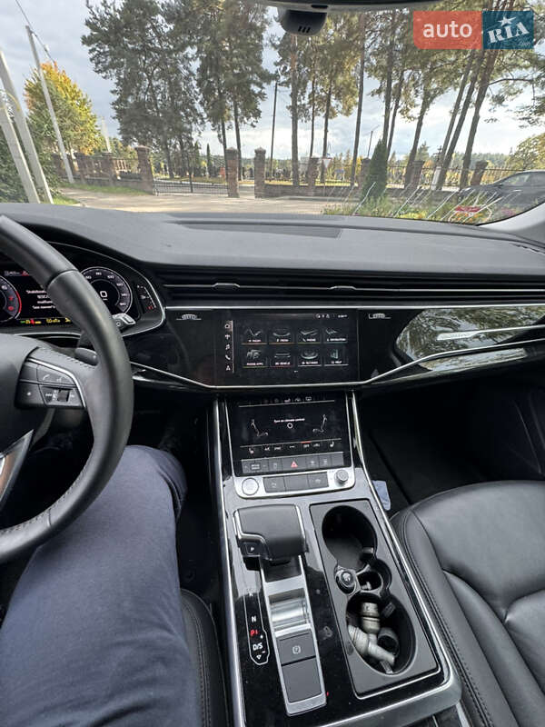 Внедорожник / Кроссовер Audi Q7 2020 в Львове