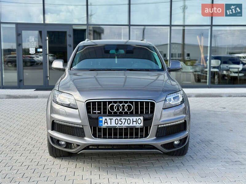 Внедорожник / Кроссовер Audi Q7 2010 в Хусте