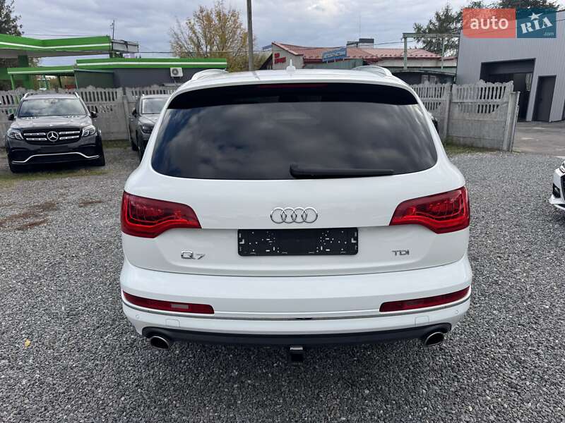 Внедорожник / Кроссовер Audi Q7 2013 в Тернополе