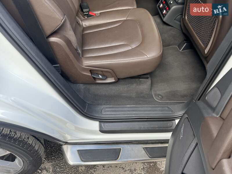 Внедорожник / Кроссовер Audi Q7 2013 в Тернополе