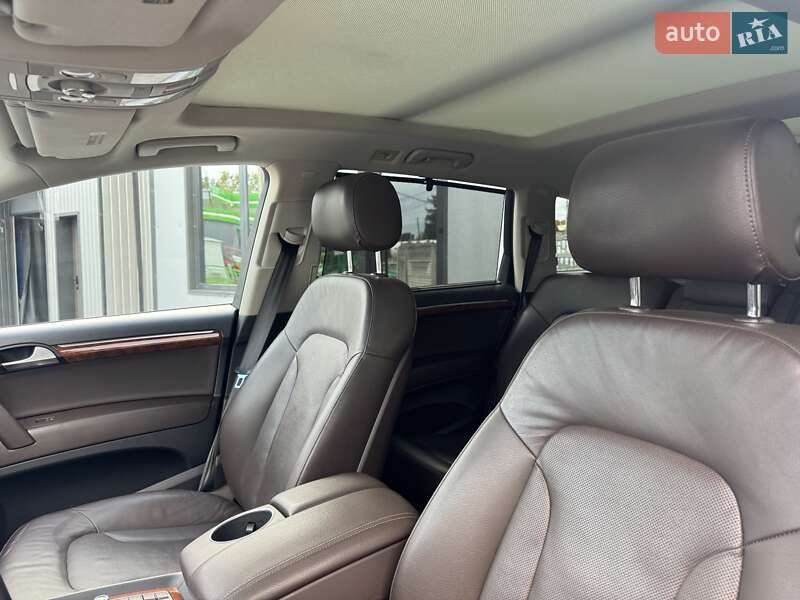 Внедорожник / Кроссовер Audi Q7 2013 в Тернополе