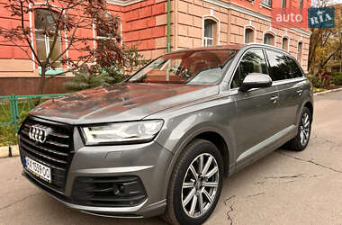 Внедорожник / Кроссовер Audi Q7 2017 в Харькове