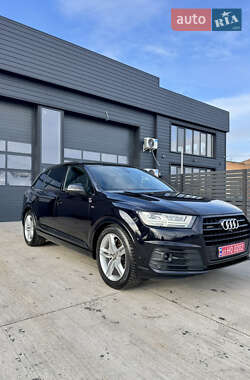 Внедорожник / Кроссовер Audi Q7 2018 в Вараше