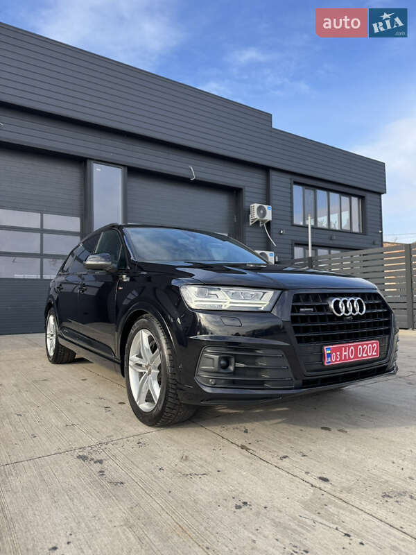Внедорожник / Кроссовер Audi Q7 2018 в Вараше фото 9 Внедорожник / Кроссовер Audi Q7 2018 в Вараше