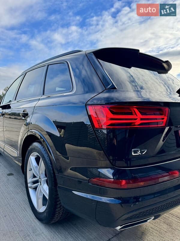 Внедорожник / Кроссовер Audi Q7 2018 в Вараше фото 18 Внедорожник / Кроссовер Audi Q7 2018 в Вараше