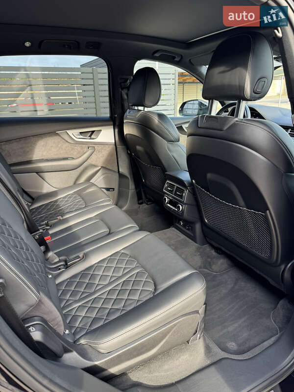 Внедорожник / Кроссовер Audi Q7 2018 в Вараше фото 35 Внедорожник / Кроссовер Audi Q7 2018 в Вараше