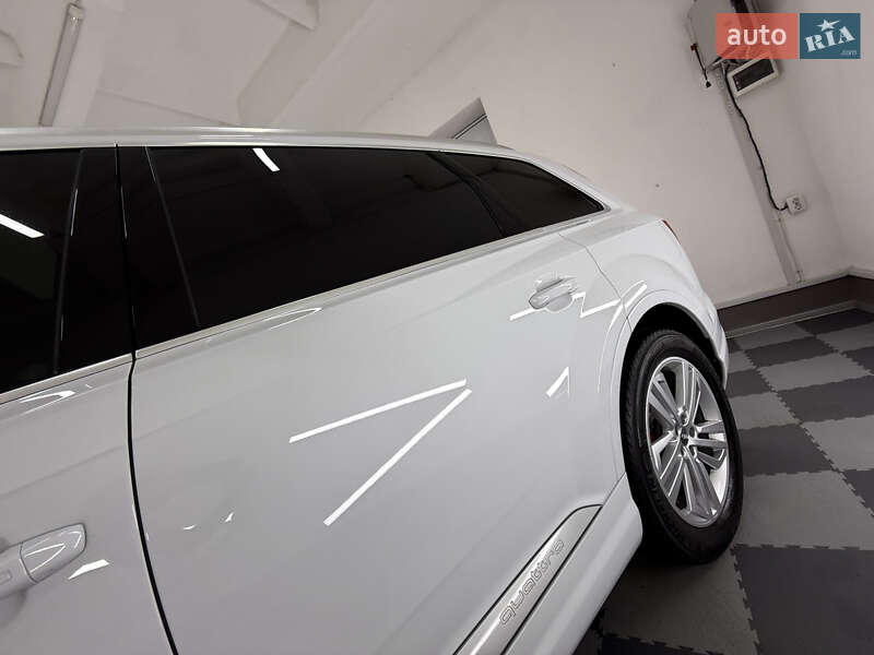 Внедорожник / Кроссовер Audi Q7 2018 в Трускавце