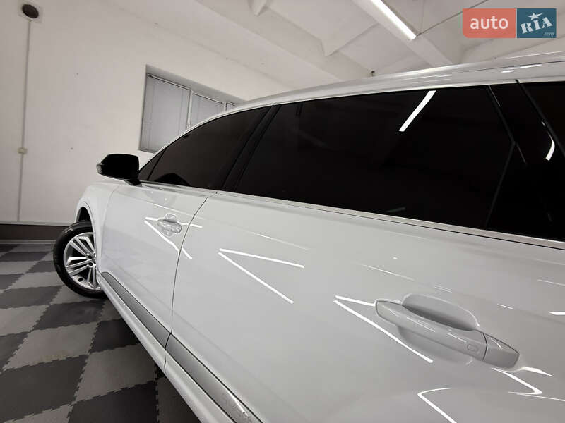 Внедорожник / Кроссовер Audi Q7 2018 в Трускавце