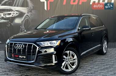 Позашляховик / Кросовер Audi Q7 2020 в  фото 2 Позашляховик / Кросовер Audi Q7 2020 в