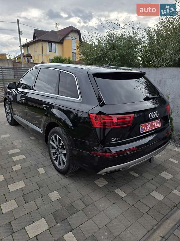 Позашляховик / Кросовер Audi Q7 2018 в Сарнах фото 31 Позашляховик / Кросовер Audi Q7 2018 в Сарнах