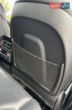 Позашляховик / Кросовер Audi Q7 2017 в  фото 31 Позашляховик / Кросовер Audi Q7 2017 в