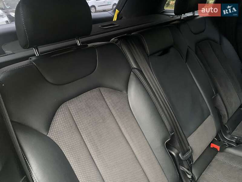 Внедорожник / Кроссовер Audi Q7 2015 в Хмельницком