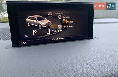 Позашляховик / Кросовер Audi Q7 2015 в 