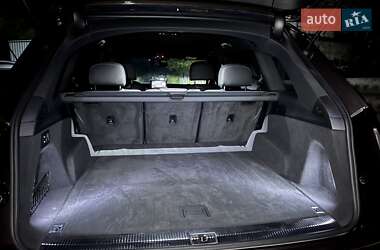 Позашляховик / Кросовер Audi Q7 2015 в 