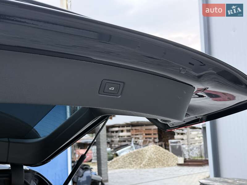 Внедорожник / Кроссовер Audi Q7 2016 в Калуше фото 54 Внедорожник / Кроссовер Audi Q7 2016 в Калуше