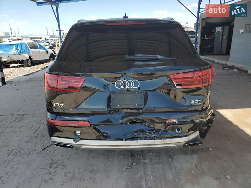 Позашляховик / Кросовер Audi Q7 2018 в Києві